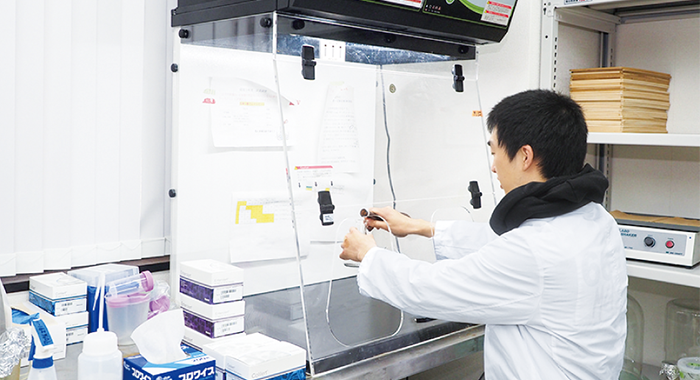 ドラフトチャンバー