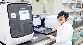 リアルタイムPCR装置