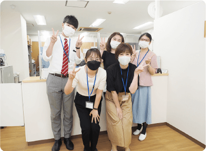Phòng làm việc nhân viên trường (tiếp tân)